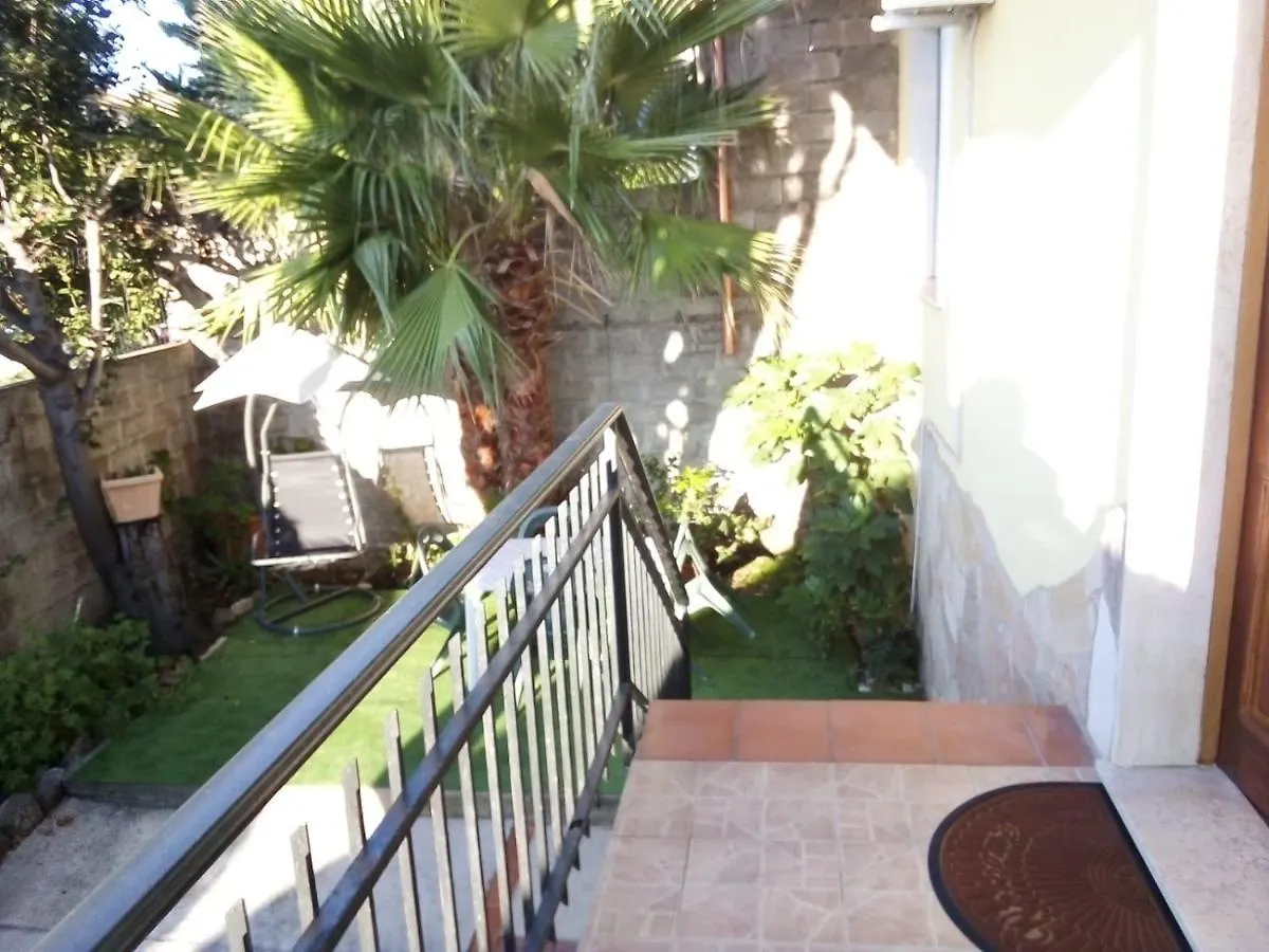 B & B Il Mirto 2 SantʼAntìoco Bed & Breakfast